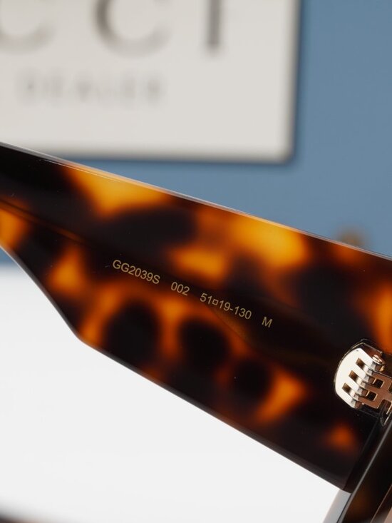 Gucci GG2039S 002 Butterfly Sunglasses - Havana / Brown Gradient